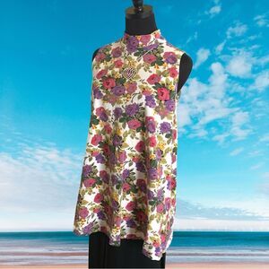 Japanese Weekend Maternity Tunic in Vivid Flower Design, Size Large